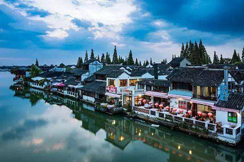 杭州悠来旅游开发有限公司与我院就休闲商务产业研究、实践等